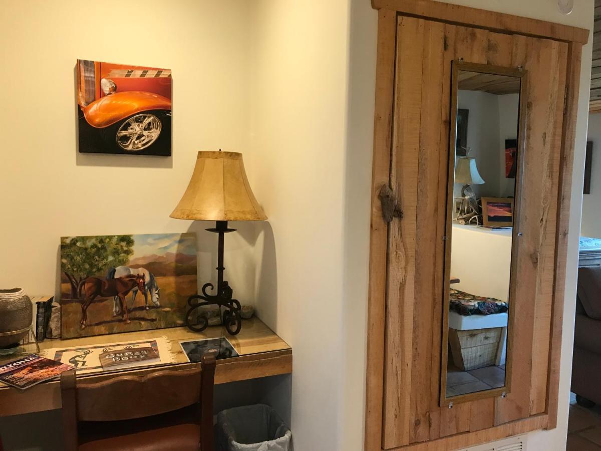 Spur Cross Inn Кейв Крик Экстерьер фото